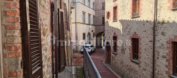 5 bedrooms House in Paciano, Italy No. 268282 8