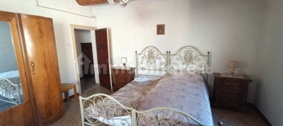 5 bedrooms House in Paciano, Italy No. 268282 16