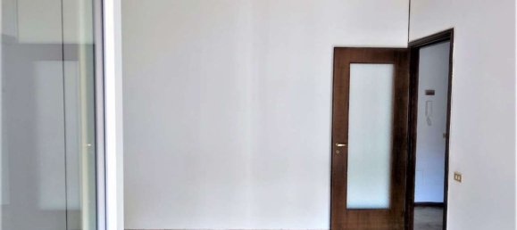 Apartamento de 2 habitaciónes en Pont Saint Martin, Italy No. 180813 4