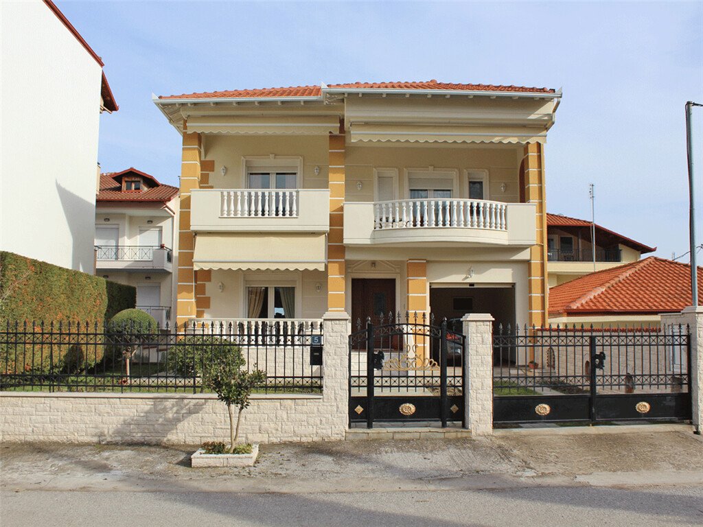 4 dormitorios propiedad comercial en venta en Litochoro, Dion-Olympos, Pieria, Central Macedonia, Macedonia and Thrace, Greece № 5205