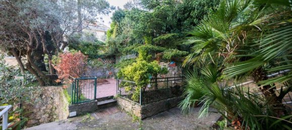 3 rooms Apartment in Genoa, Italy No. 37081 42