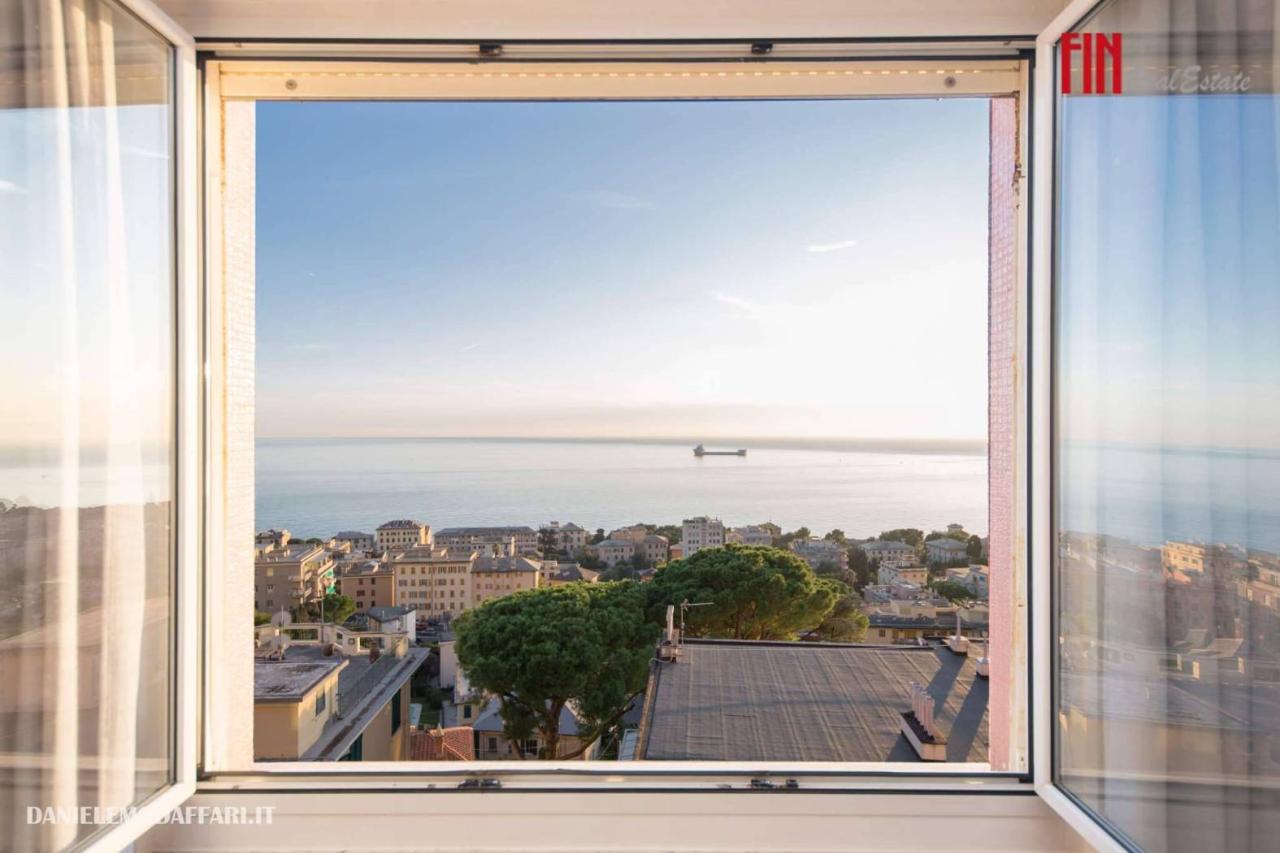 3 rooms Apartment in Genoa, Italy No. 37081