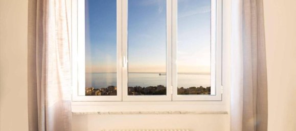 3 rooms Apartment in Genoa, Italy No. 37081 50