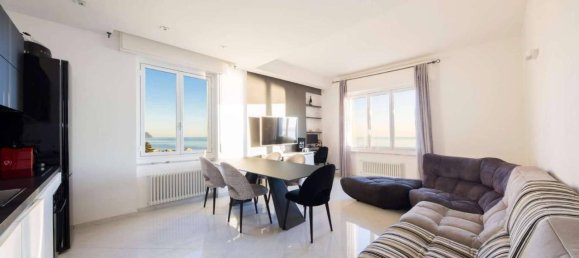 3 rooms Apartment in Genoa, Italy No. 37081 45