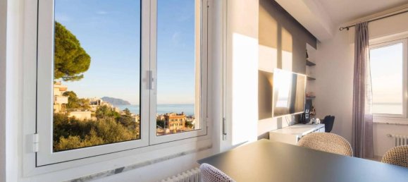 3 rooms Apartment in Genoa, Italy No. 37081 51