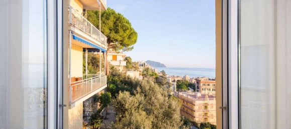 3 rooms Apartment in Genoa, Italy No. 37081 46