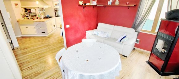 4 rooms Villa in Parma, Italy No. 15117 3