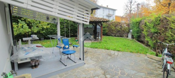 4 rooms Villa in Parma, Italy No. 15117 30