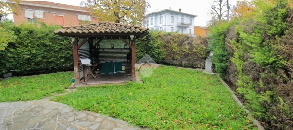 4 rooms Villa in Parma, Italy No. 15117 29