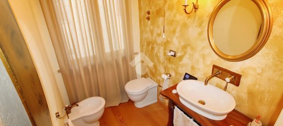4 rooms Villa in Parma, Italy No. 15117 34