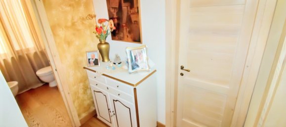 4 rooms Villa in Parma, Italy No. 15117 27