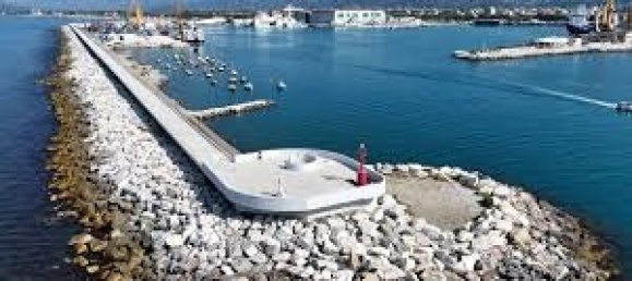 Дом с 3 спальнями в Каррара, Италия № 48112 28