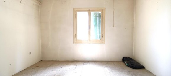 Дом с 4 комнатами в Креаццо, Италия № 170710 22