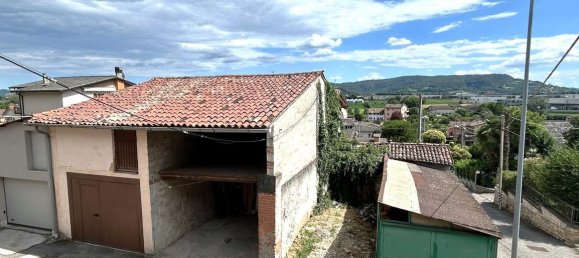 Дом с 4 комнатами в Креаццо, Италия № 170710 7