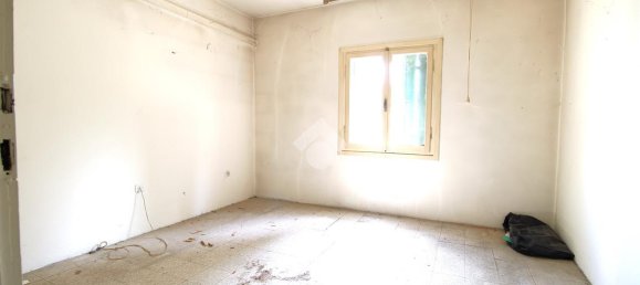 Дом с 4 комнатами в Креаццо, Италия № 170710 21