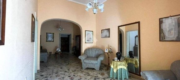 2 bedrooms House in Mesagne, Italy No. 61091 2