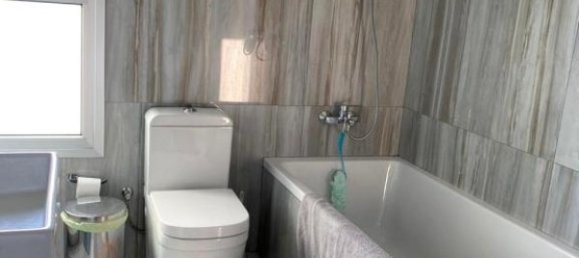 3 bedrooms Villa in Limassol, Cyprus No. 2091 7