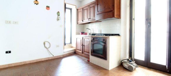 3 rooms Apartment in Casaprota, Italy No. 76743 8
