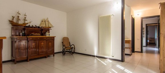 3 bedrooms Villa in Padua, Italy No. 341719 15