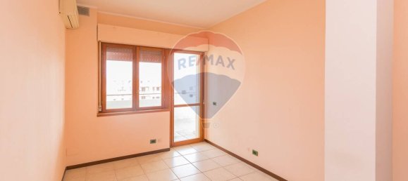 3 bedrooms Penthouse in Syracuse, Italy No. 250597 9