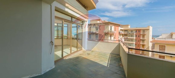 3 bedrooms Penthouse in Syracuse, Italy No. 250597 17
