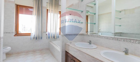 3 bedrooms Penthouse in Syracuse, Italy No. 250597 32