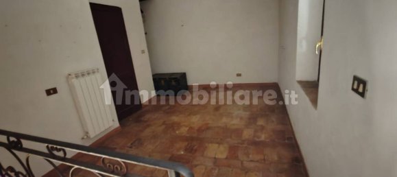 Квартира с 2 спальнями в Капрарола, Италия № 268219 4