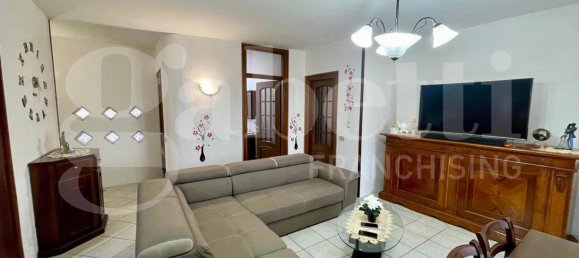 2 chambres Appartement à Bra, Italy No. 266808 10