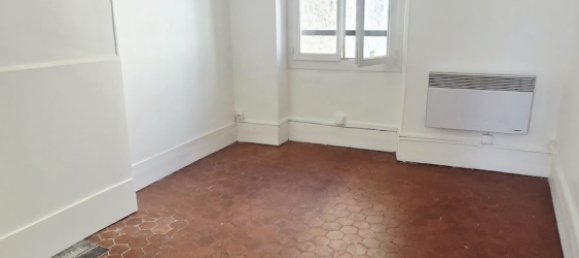 Apartamento de 2 dormitorios en Marseille, France No. 299303 8