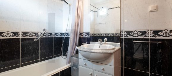 3 bedrooms House in Calheta, Portugal No. 214045 6