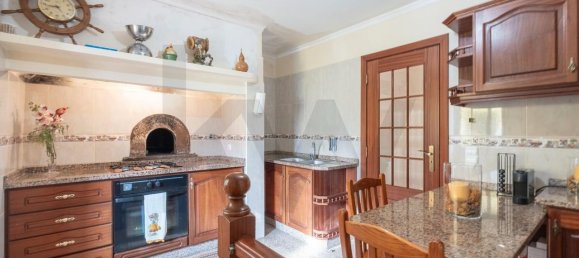 3 bedrooms House in Calheta, Portugal No. 214045 7