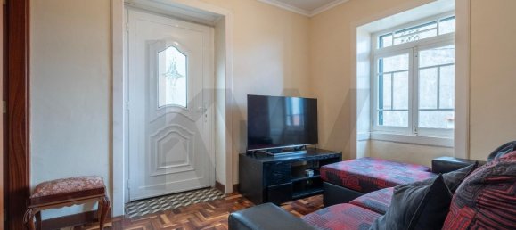 3 bedrooms House in Calheta, Portugal No. 214045 2