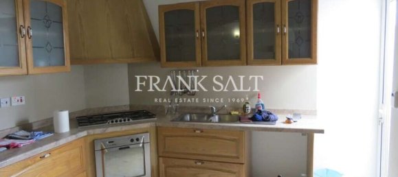 3 chambres Penthouse à Zabbar, Malta No. 8201 2