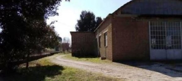 Lagerhaus in Civita Castellana, Italy 220m², Nr. 102955 2