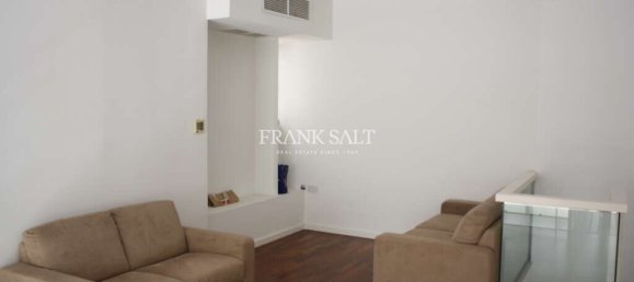 3 chambres Penthouse à Sliema, Malta No. 8750 2