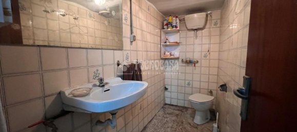 Imóvel comercial em Valladolid, Spain 210 m² N.º 28985 14