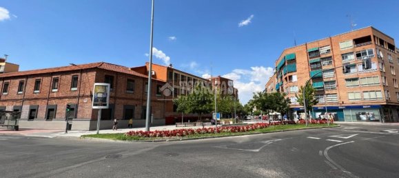 Imóvel comercial em Valladolid, Spain 210 m² N.º 28985 23