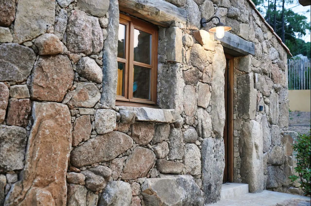 Casa de 2 dormitorios en Porto-Vecchio, France No. 152027