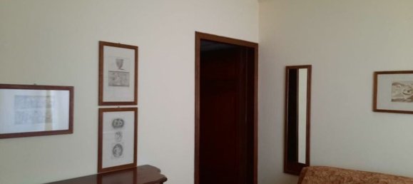 5 rooms Apartment in Rome, Italy No. 185651 10