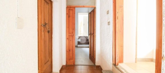 3-Zimmer Wohnung in Collecorvino, Italy, Nr. 288669 2