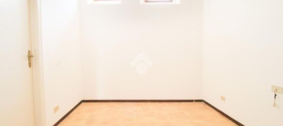 3-Zimmer Wohnung in Collecorvino, Italy, Nr. 288669 10