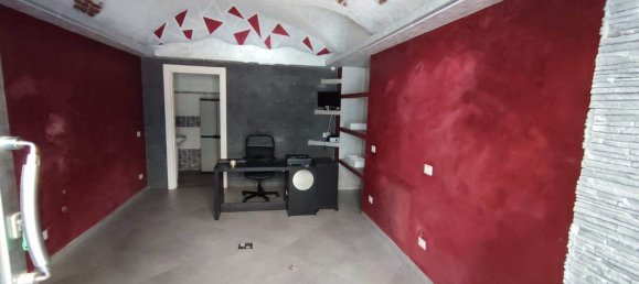 Propiedad comercial de 1 habitación en Messina, Italy No. 47433 7