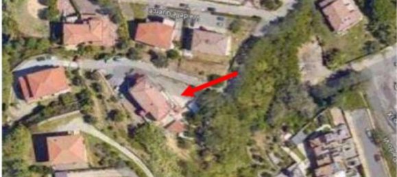 5 rooms Apartment in Castrolibero, Italy No. 184065 3