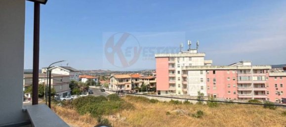 Apartamento T2 em Nuoro, Italy N.º 350285 26