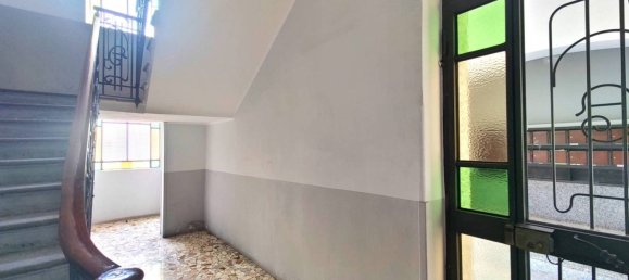 2 bedrooms Apartment in Milan, Italy No. 282295 6