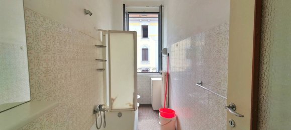 2 bedrooms Apartment in Milan, Italy No. 282295 24