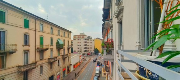 2 bedrooms Apartment in Milan, Italy No. 282295 10