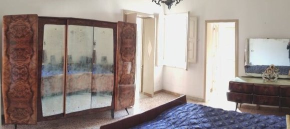 Дом с 6 комнатами в Lequile, Италия № 105455 7