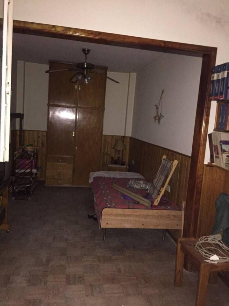 Casa de 3 dormitorios en Buenos Aires, Argentina No. 77794