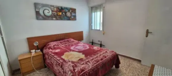 Apartamento de 4 dormitorios en Badajoz, Spain No. 180081 4